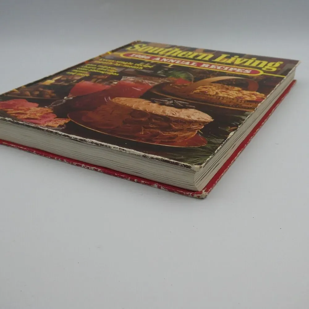Vintage Southern Living 1986 Annual Recipes Hardcover Cookbook Oxmoor House